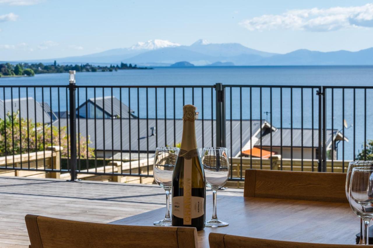 Lakeview Terrace - Taupo Holiday Home Exteriér fotografie