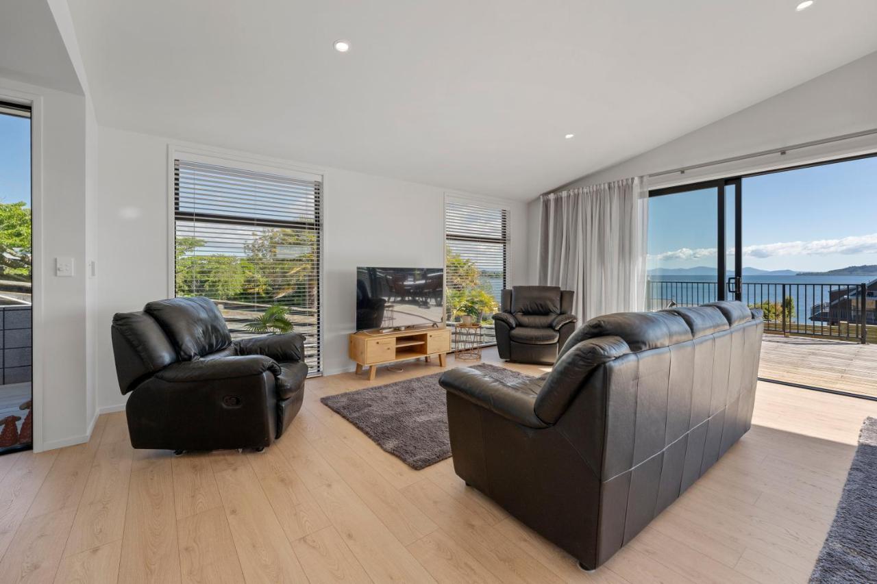 Lakeview Terrace - Taupo Holiday Home Exteriér fotografie