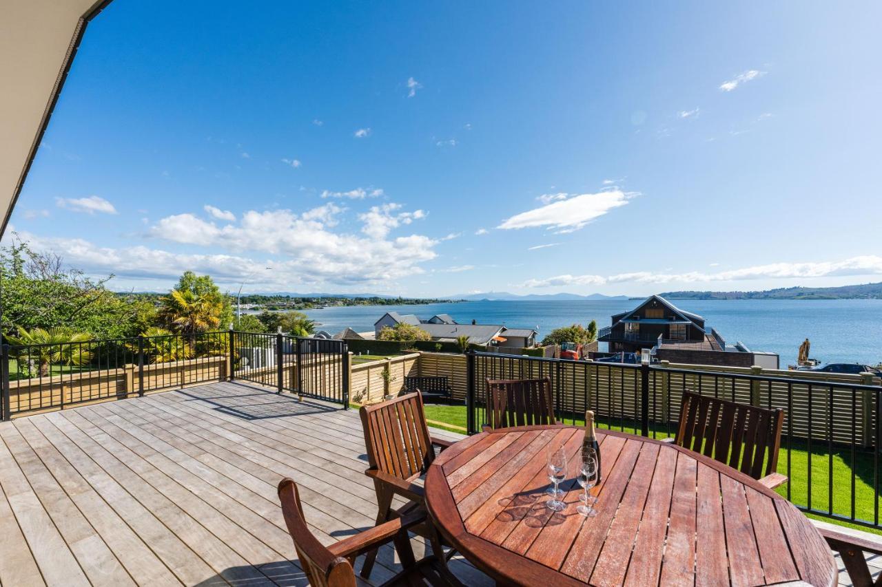 Lakeview Terrace - Taupo Holiday Home Exteriér fotografie